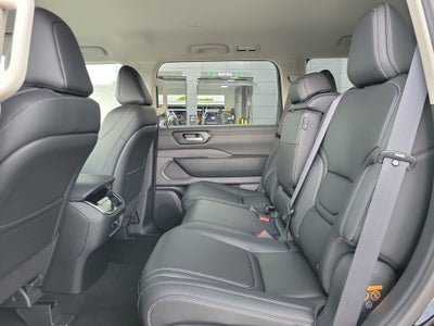 2026 Nissan Armada SV