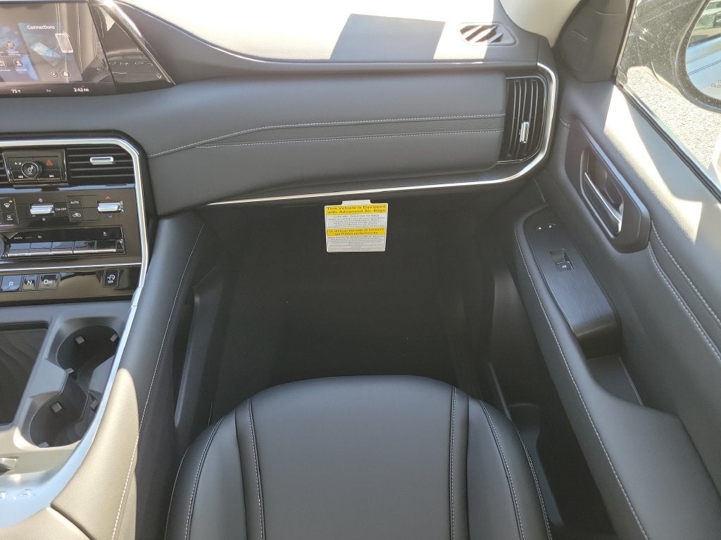2026 Nissan Armada SV