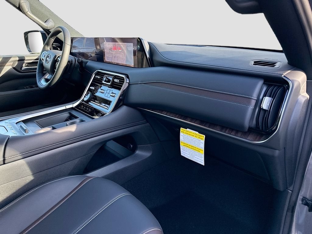 2026 Nissan Armada SL Captains Chairs