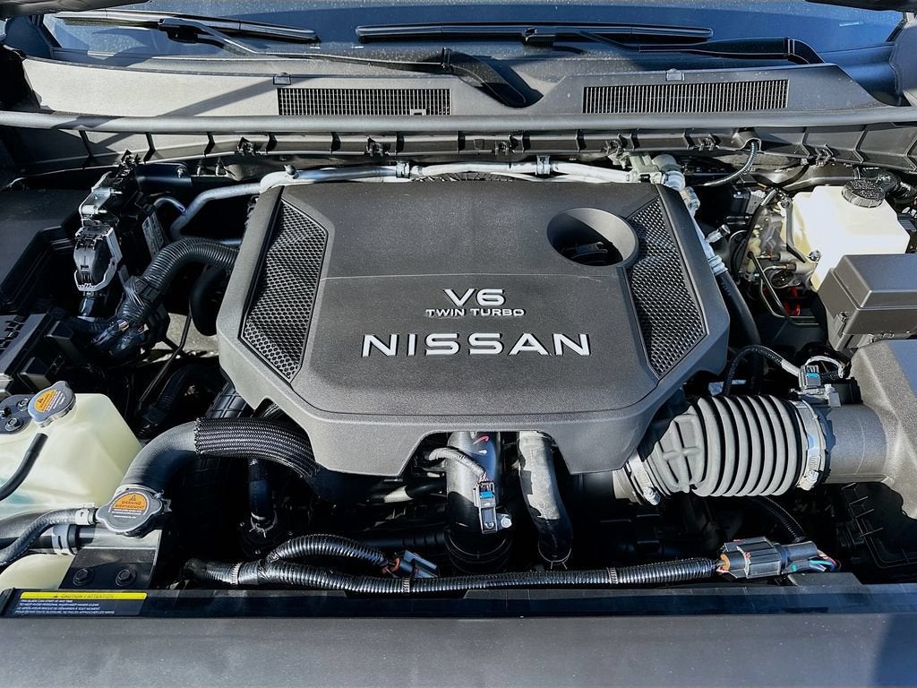 2026 Nissan Armada SL Captains Chairs