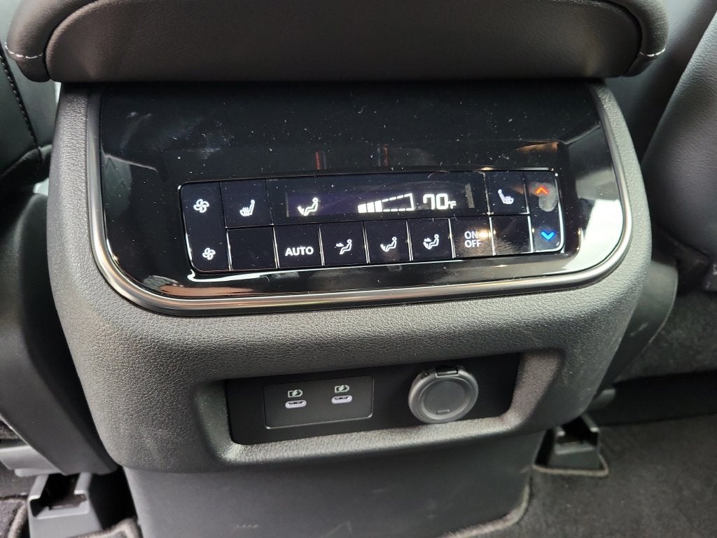 2026 Nissan Armada PRO-4X Premium