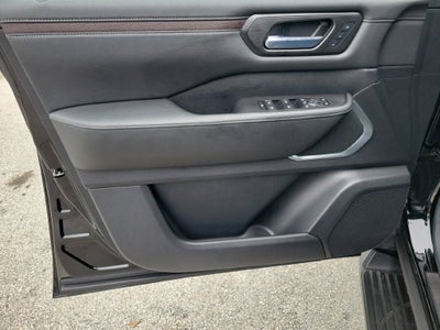 2025 Nissan Armada Platinum