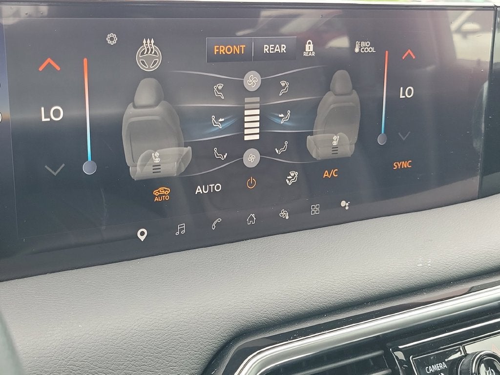 2025 Nissan Armada Platinum