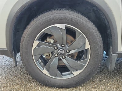 2024 Nissan Rogue SV w/Premium Package