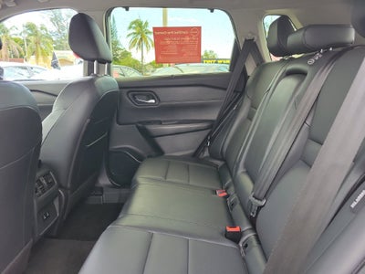 2024 Nissan Rogue SV w/Premium Package