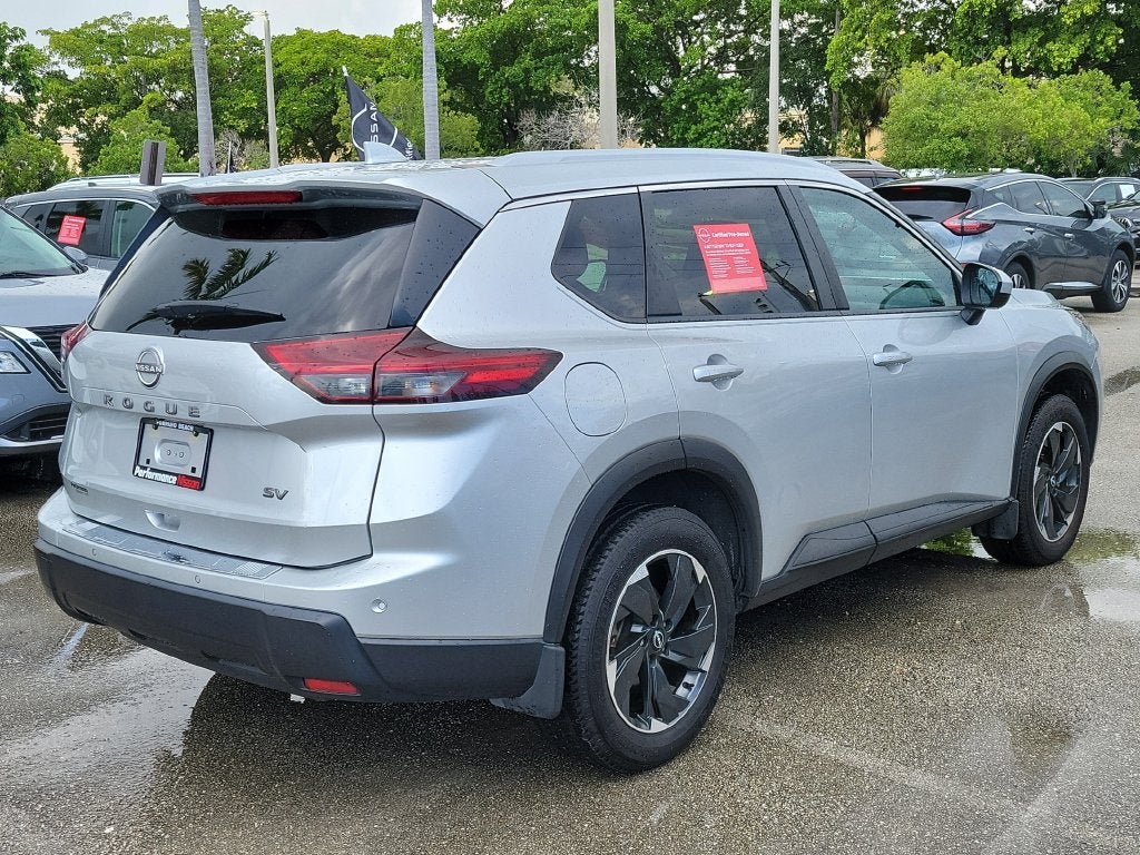 2024 Nissan Rogue SV w/Premium Package