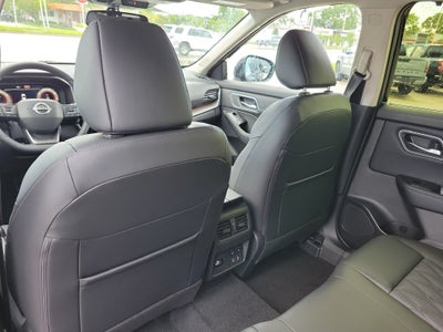 2026 Nissan Rogue Platinum Premium