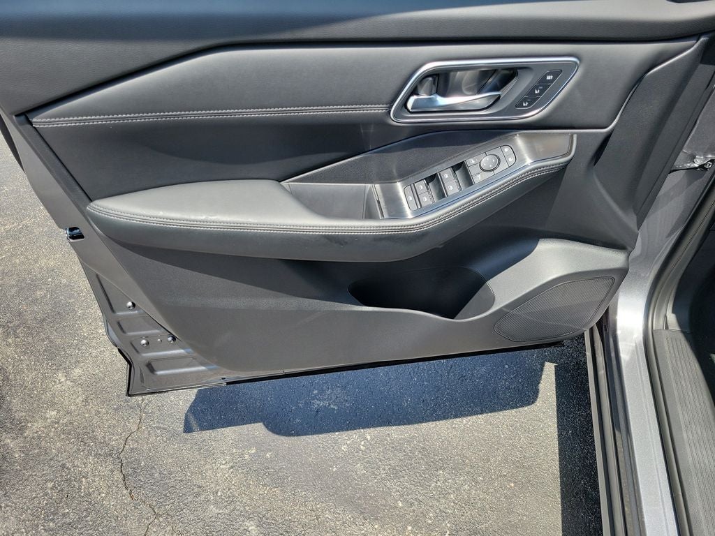 2026 Nissan Rogue Platinum PREMIUM