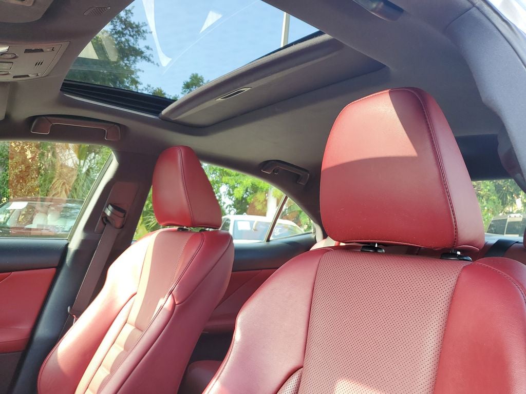 2018 Lexus IS 300