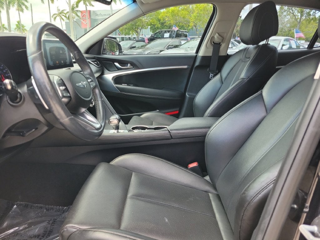 2020 Genesis G70 2.0T