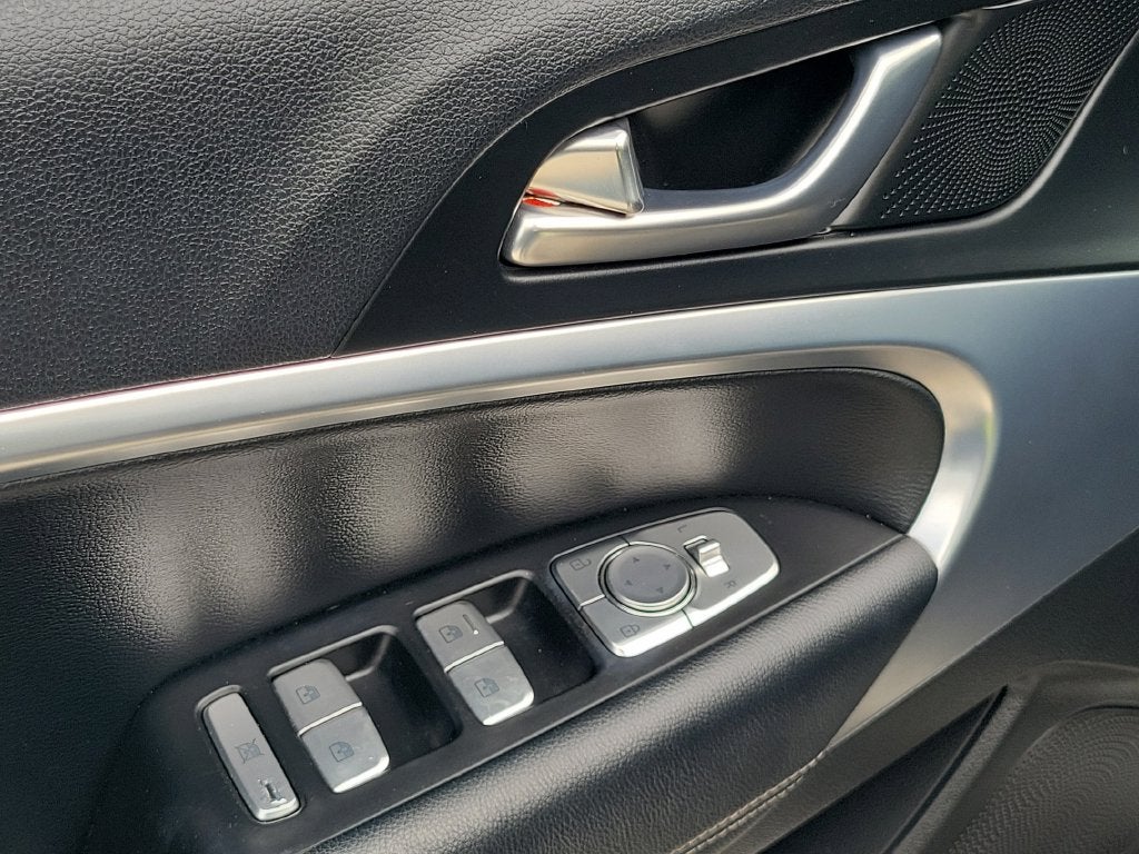 2020 Genesis G70 2.0T