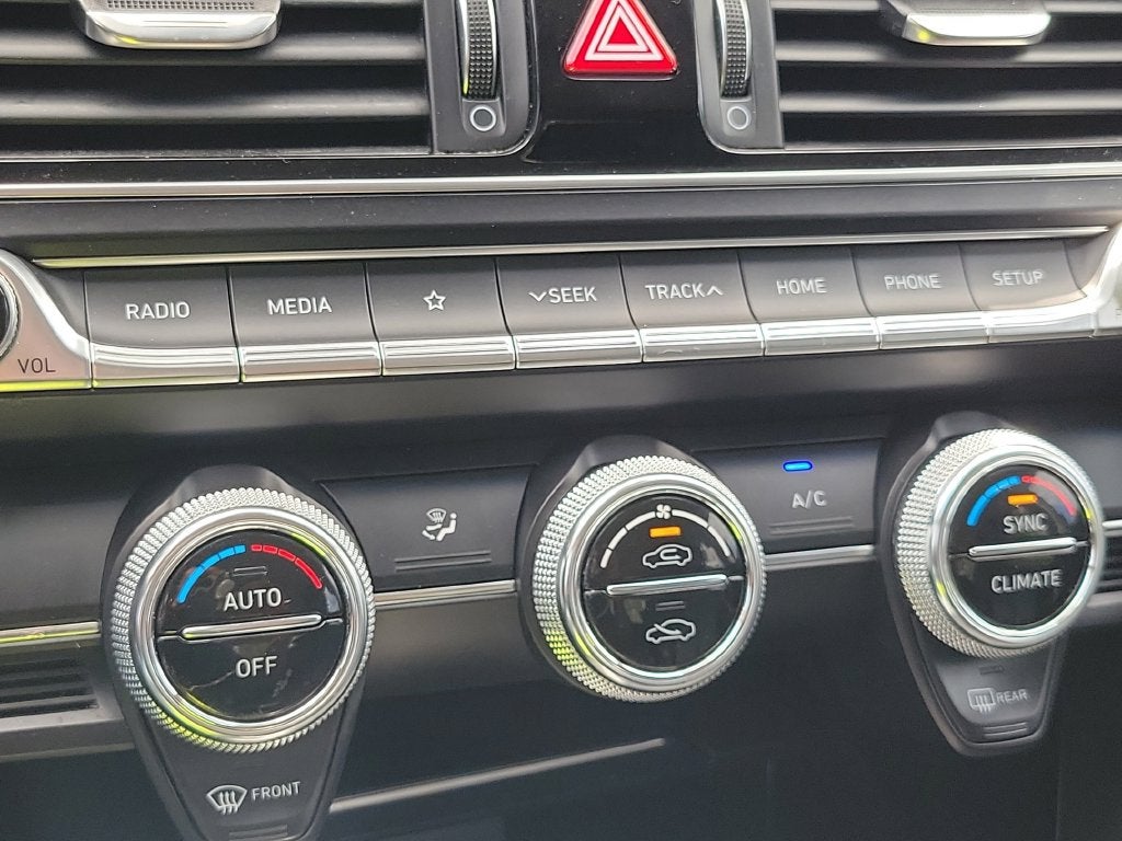 2020 Genesis G70 2.0T