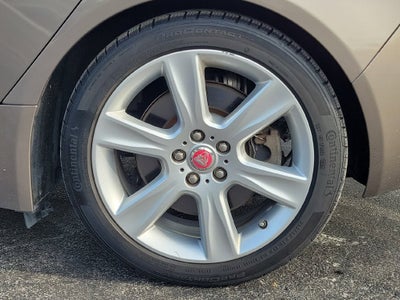 2017 Jaguar XE 25t Premium