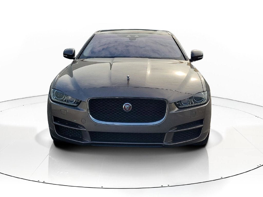 2017 Jaguar XE 25t Premium