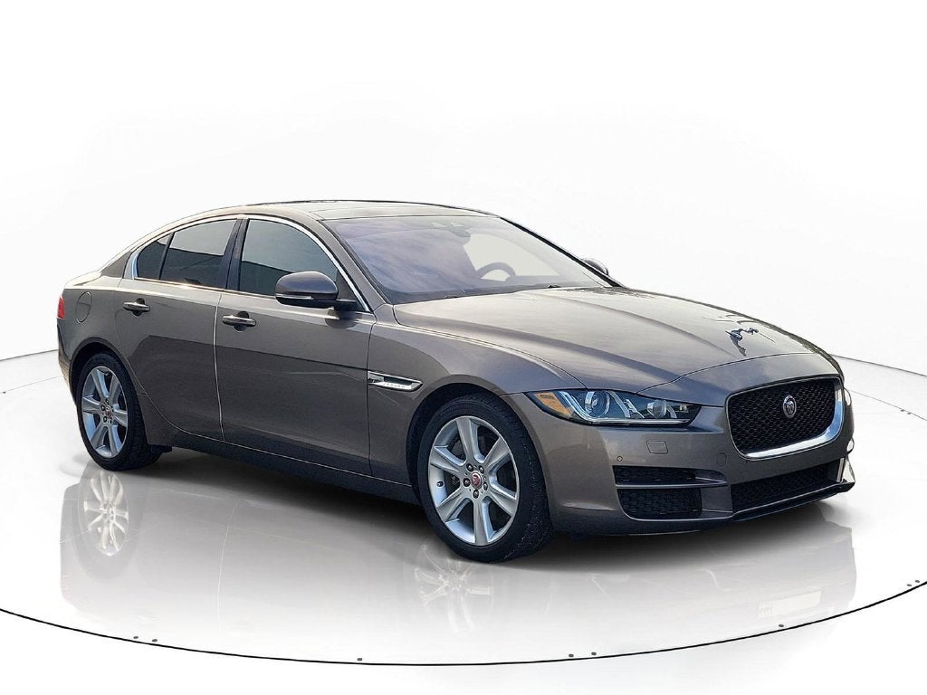 2017 Jaguar XE 25t Premium
