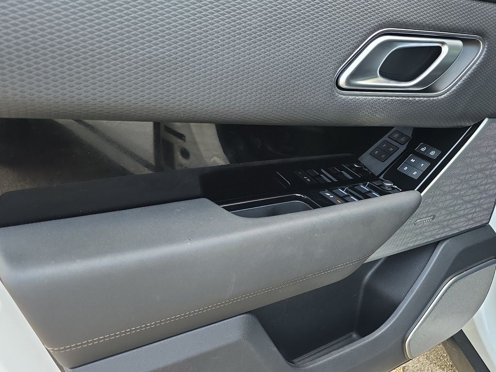 2022 Land Rover Range Rover Velar P250 R-Dynamic S