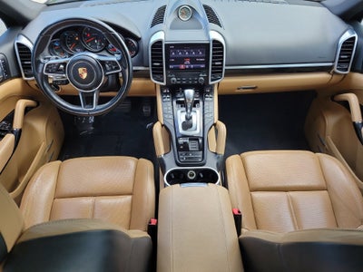 2018 Porsche Cayenne Platinum Edition