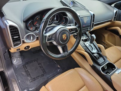 2018 Porsche Cayenne Platinum Edition