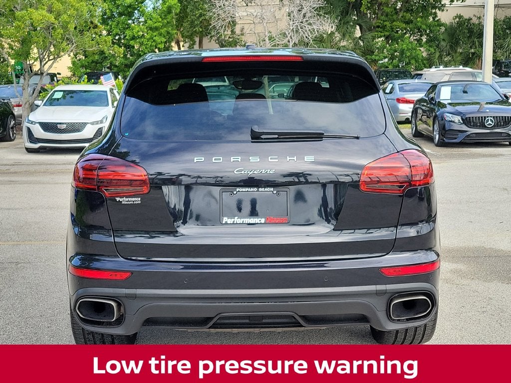 2018 Porsche Cayenne Platinum Edition