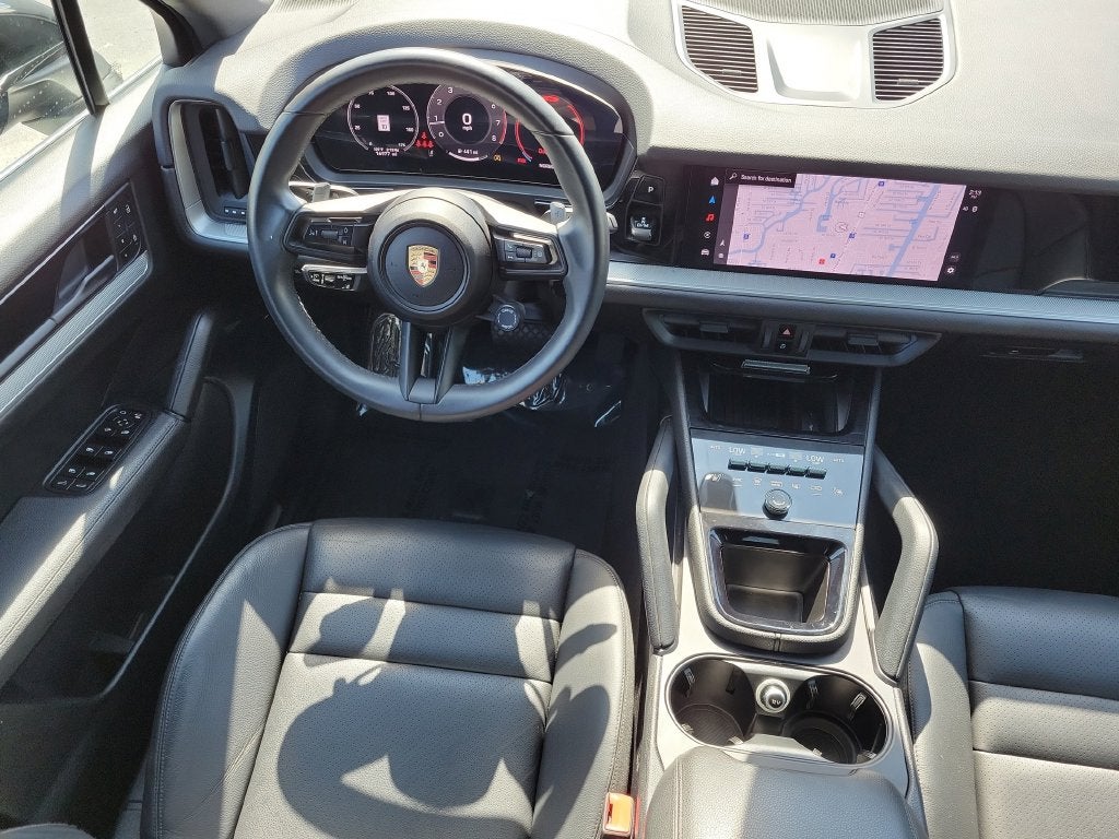 2025 Porsche Cayenne Base Premium