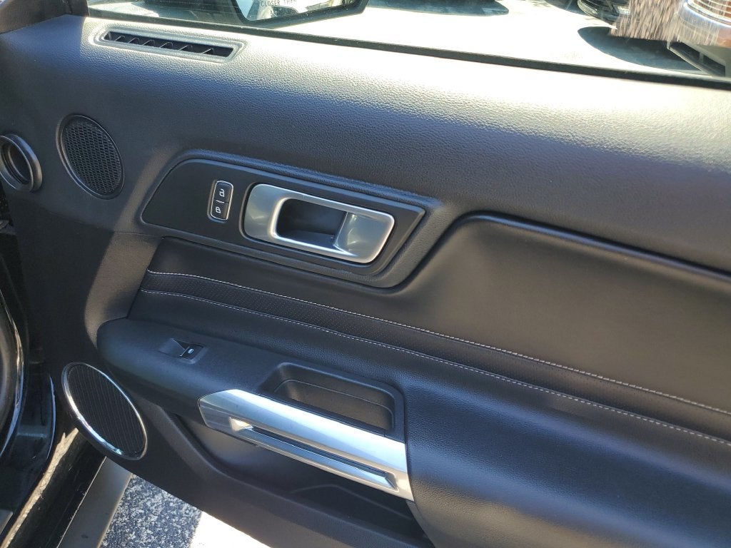 2022 Ford Mustang EcoBoost Premium
