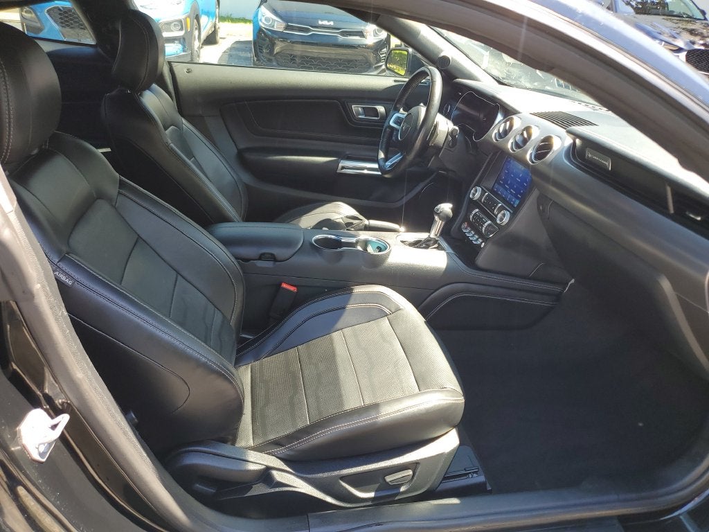 2022 Ford Mustang EcoBoost Premium