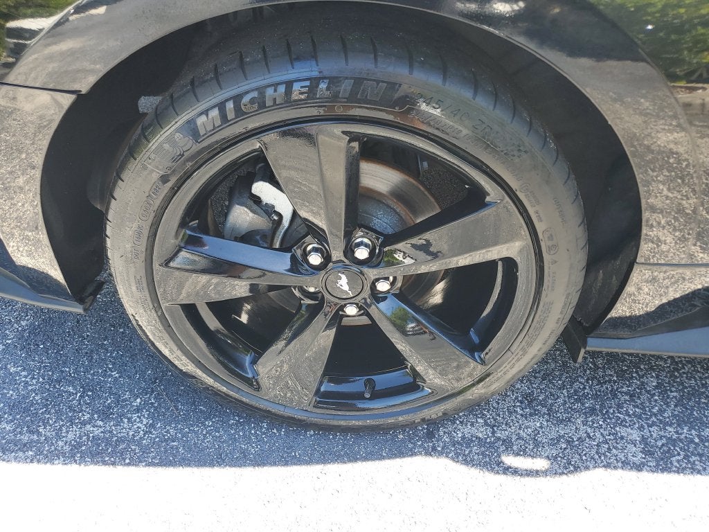 2022 Ford Mustang EcoBoost Premium
