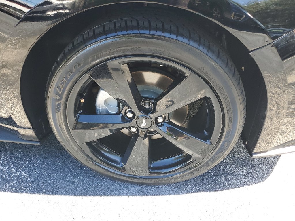 2022 Ford Mustang EcoBoost Premium