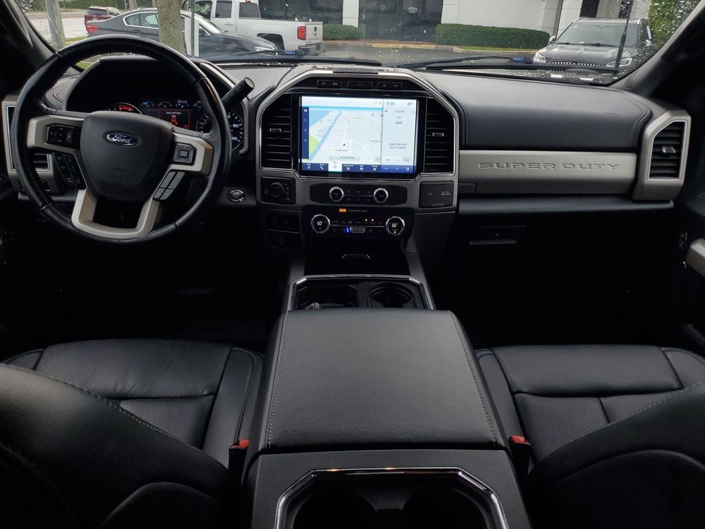 2022 Ford F-350SD Lariat