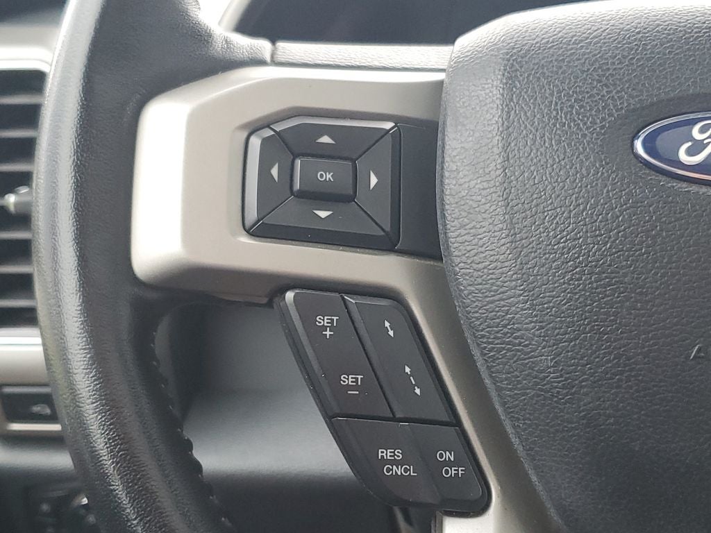 2022 Ford F-350SD Lariat