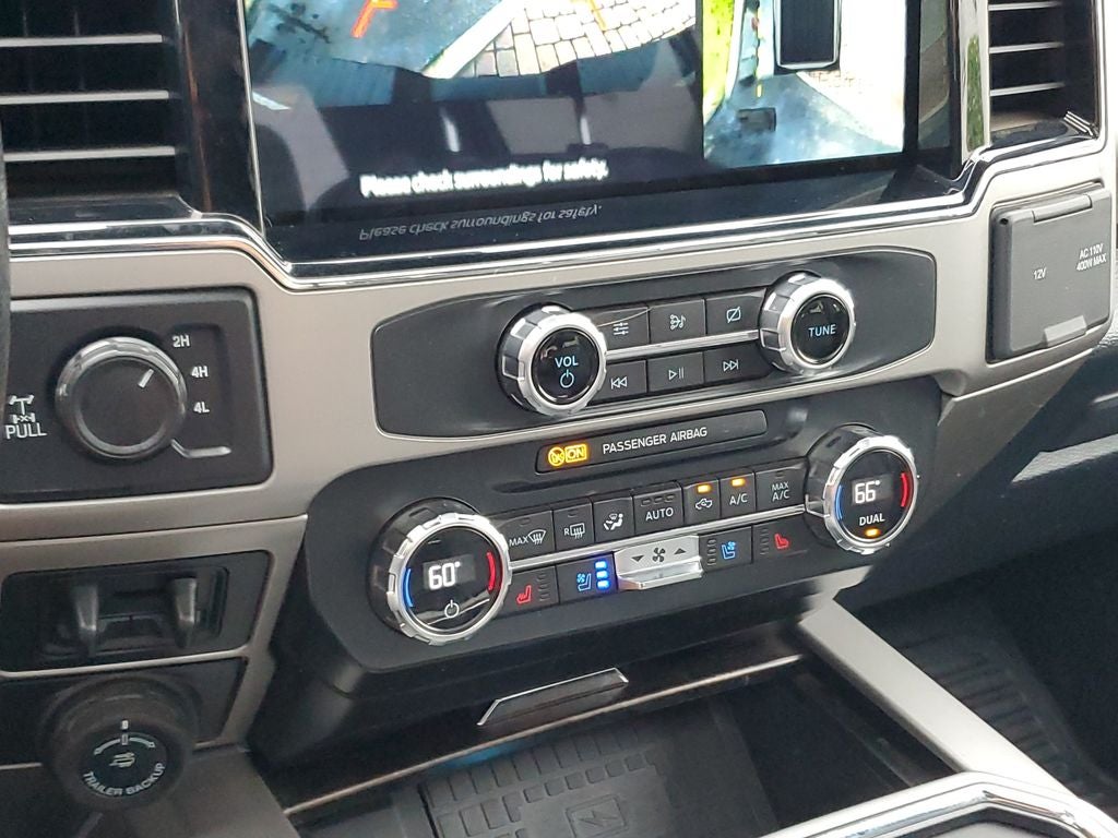 2022 Ford F-350SD Lariat