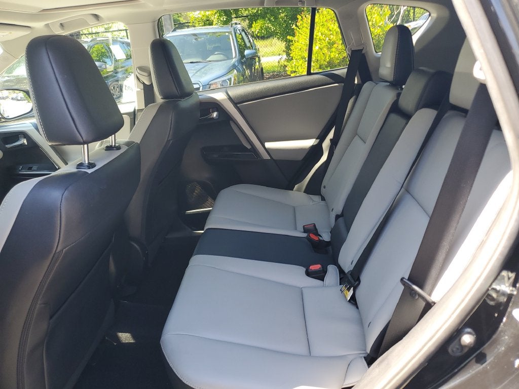 2017 Toyota RAV4 Limited