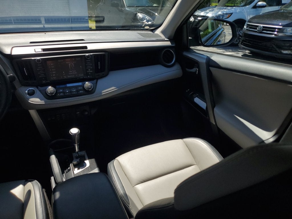 2017 Toyota RAV4 Limited