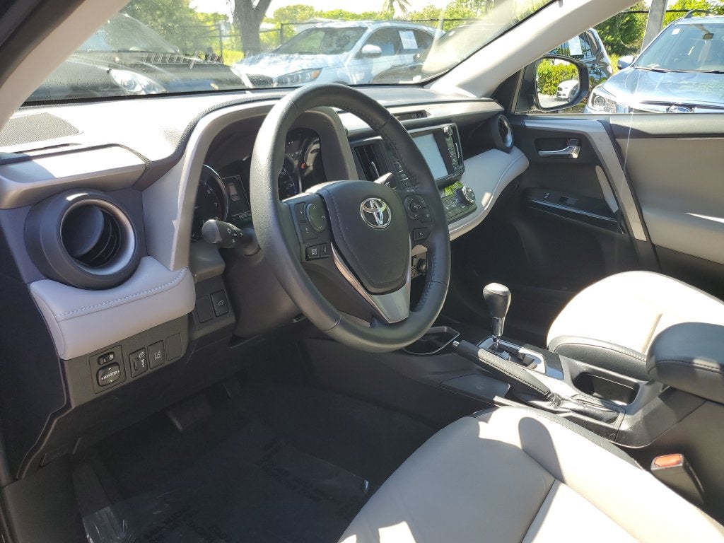 2017 Toyota RAV4 Limited