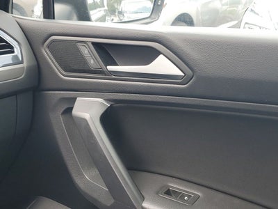 2021 Volkswagen Tiguan 2.0T SE R-Line Black