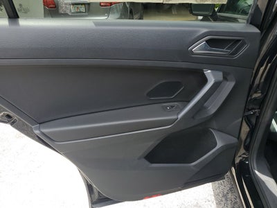 2021 Volkswagen Tiguan 2.0T SE R-Line Black