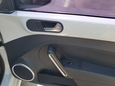 2018 Volkswagen Beetle 2.0T SE