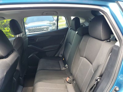 2017 Subaru Impreza 2.0i