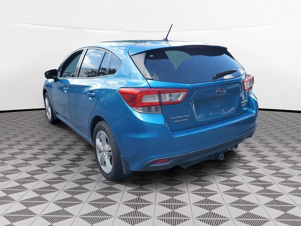 2017 Subaru Impreza 2.0i