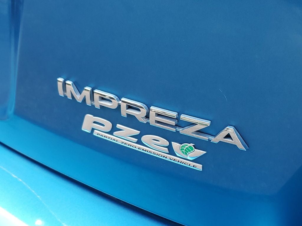 2017 Subaru Impreza 2.0i