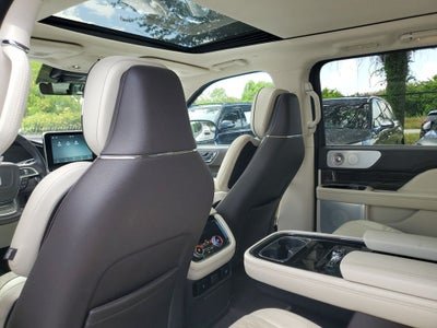 2021 Lincoln Navigator L Black Label