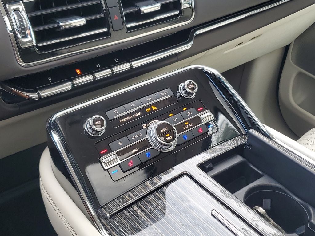 2021 Lincoln Navigator L Black Label