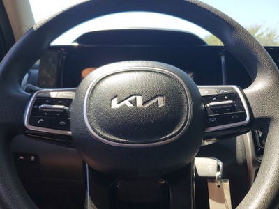 2022 Kia Sorento LX