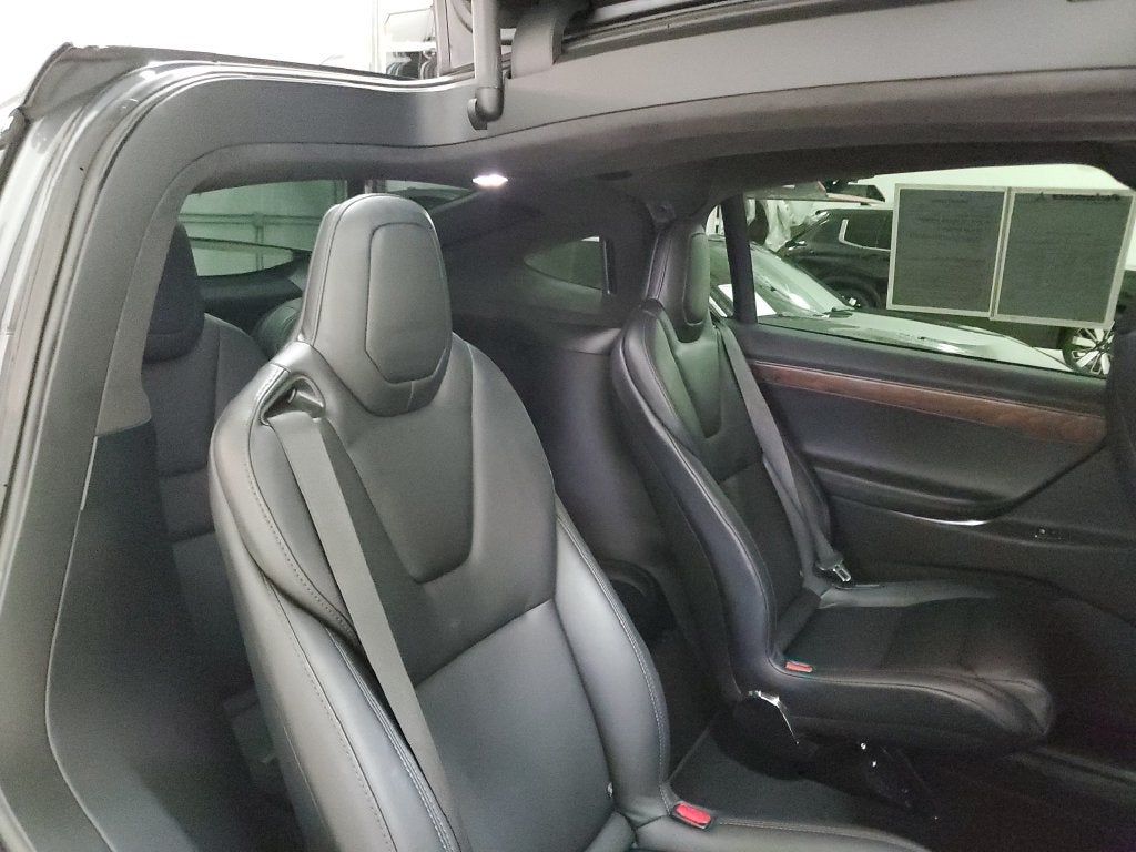 2021 Tesla Model X Long Range