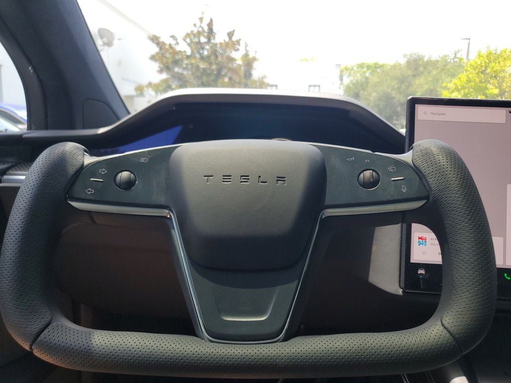 2022 Tesla Model X Plaid