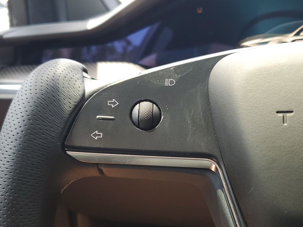 2022 Tesla Model X Plaid