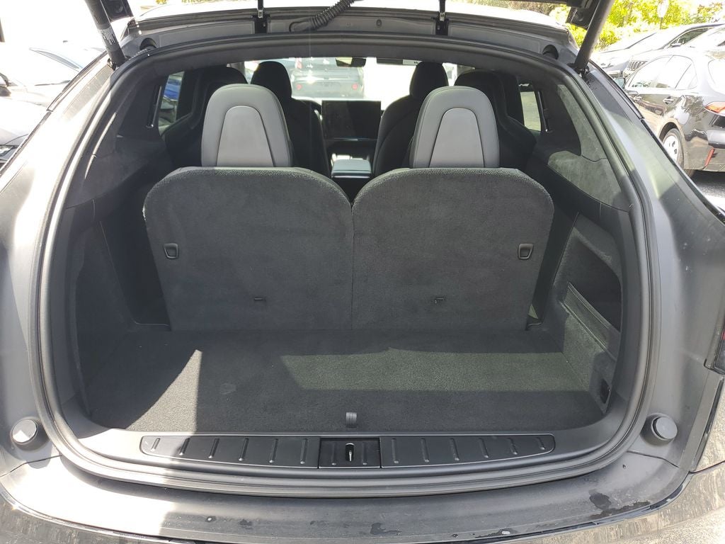 2022 Tesla Model X Plaid
