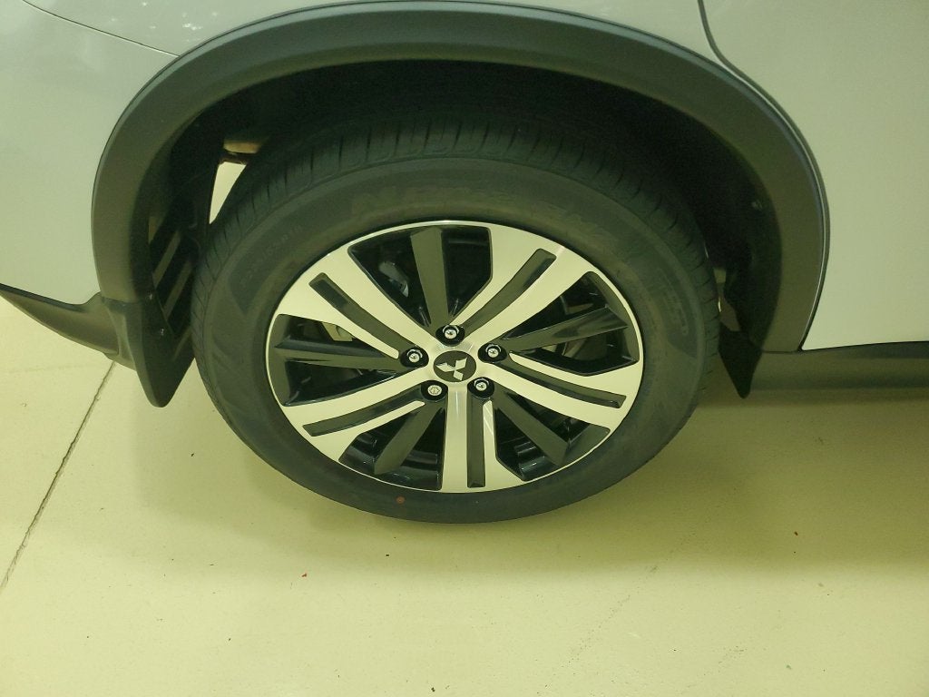 2027 Mitsubishi Outlander Sport 2.0 ES