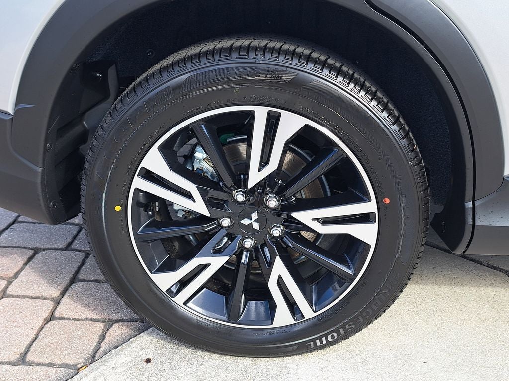 2026 Mitsubishi Eclipse Cross SE
