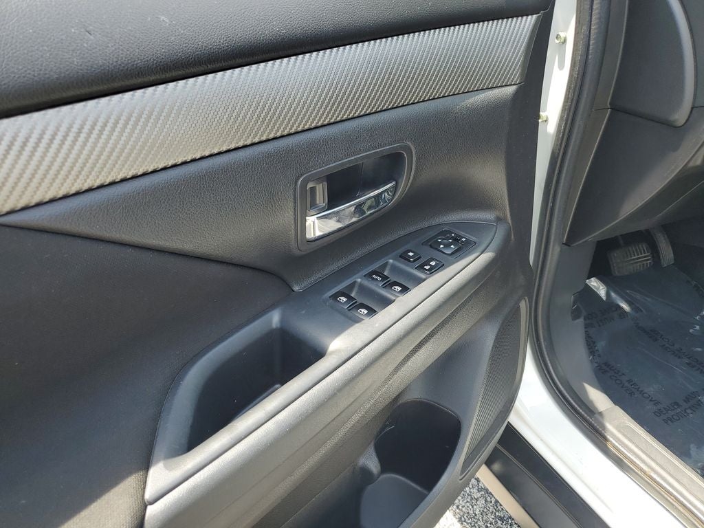 2018 Mitsubishi Outlander ES